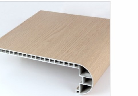 A wide capping section